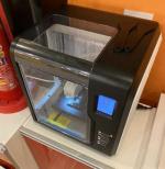 3Dプリンターで折りたたみスマホフォルダーが出力されて興奮！